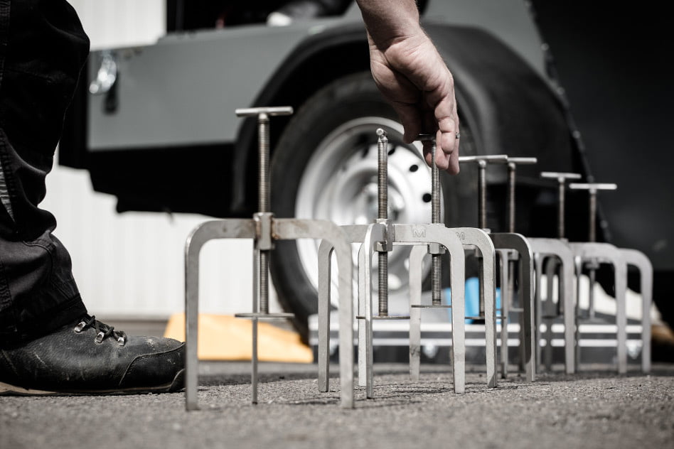 Depth tripods