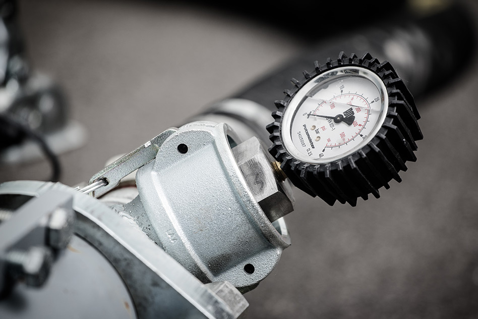 Liquid screed pump pressure tested & ready for action