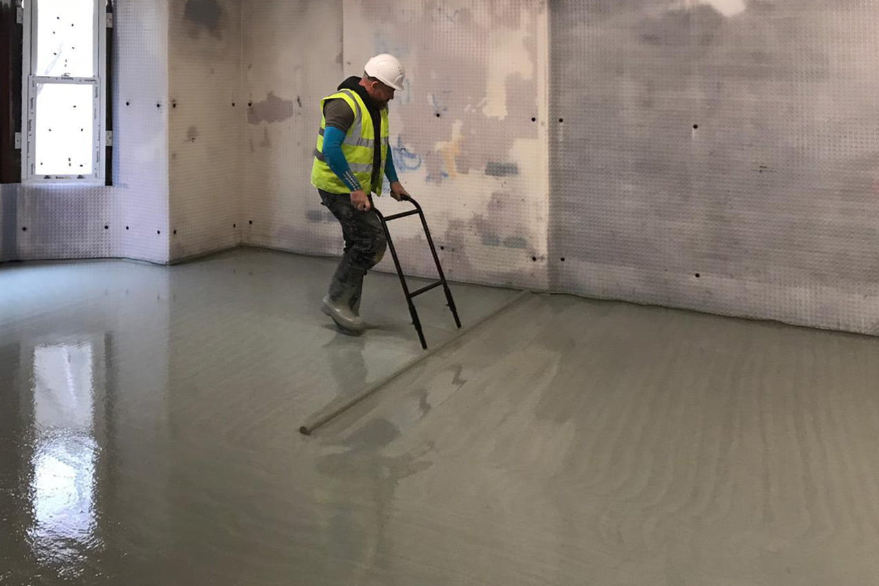 LSS team member hard at work dappling